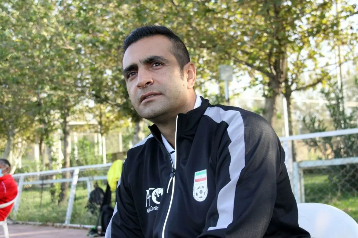 جلال اکبری