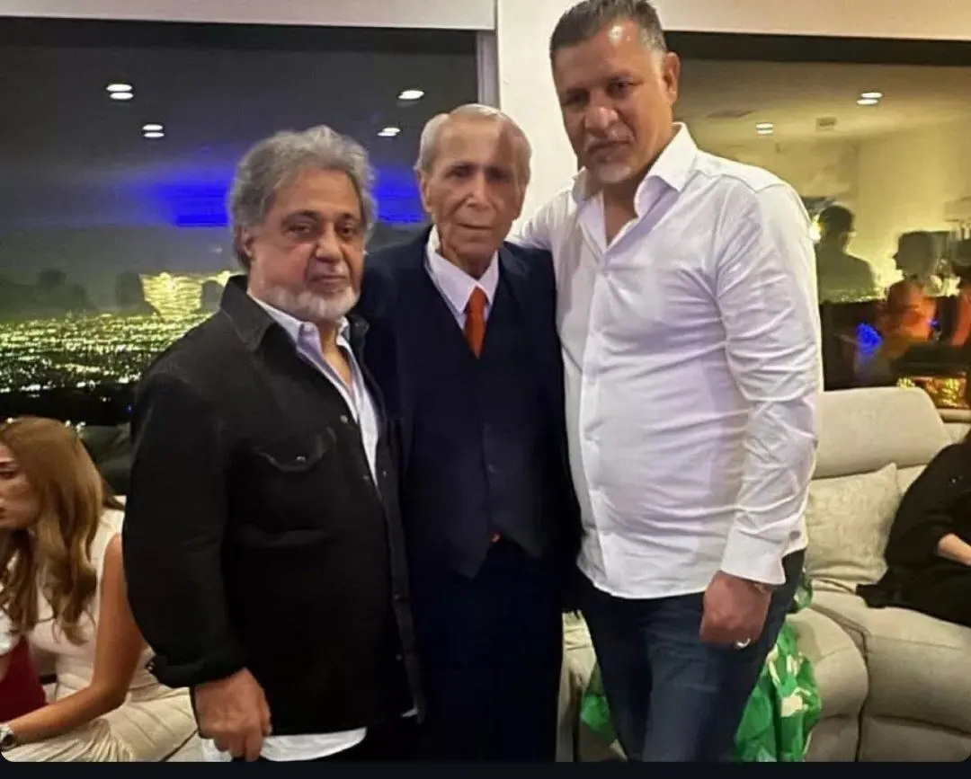 علی دایی داریوش