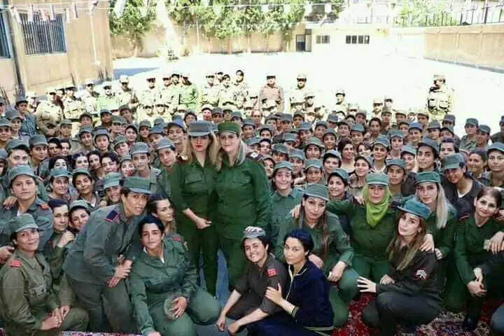 زنان نظامی سوری