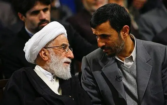احمدی‌نژاد و جنتی