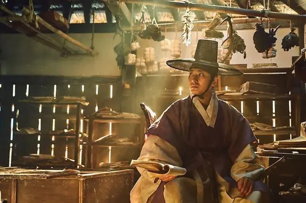 سریال کره‌ای ۸