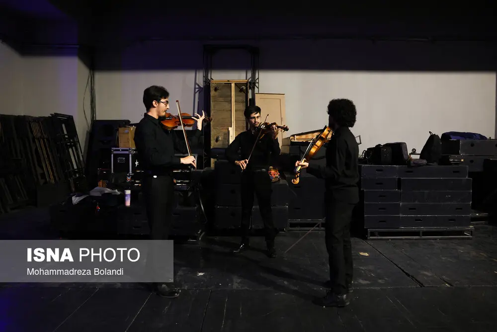 پانیذ فریوسفی