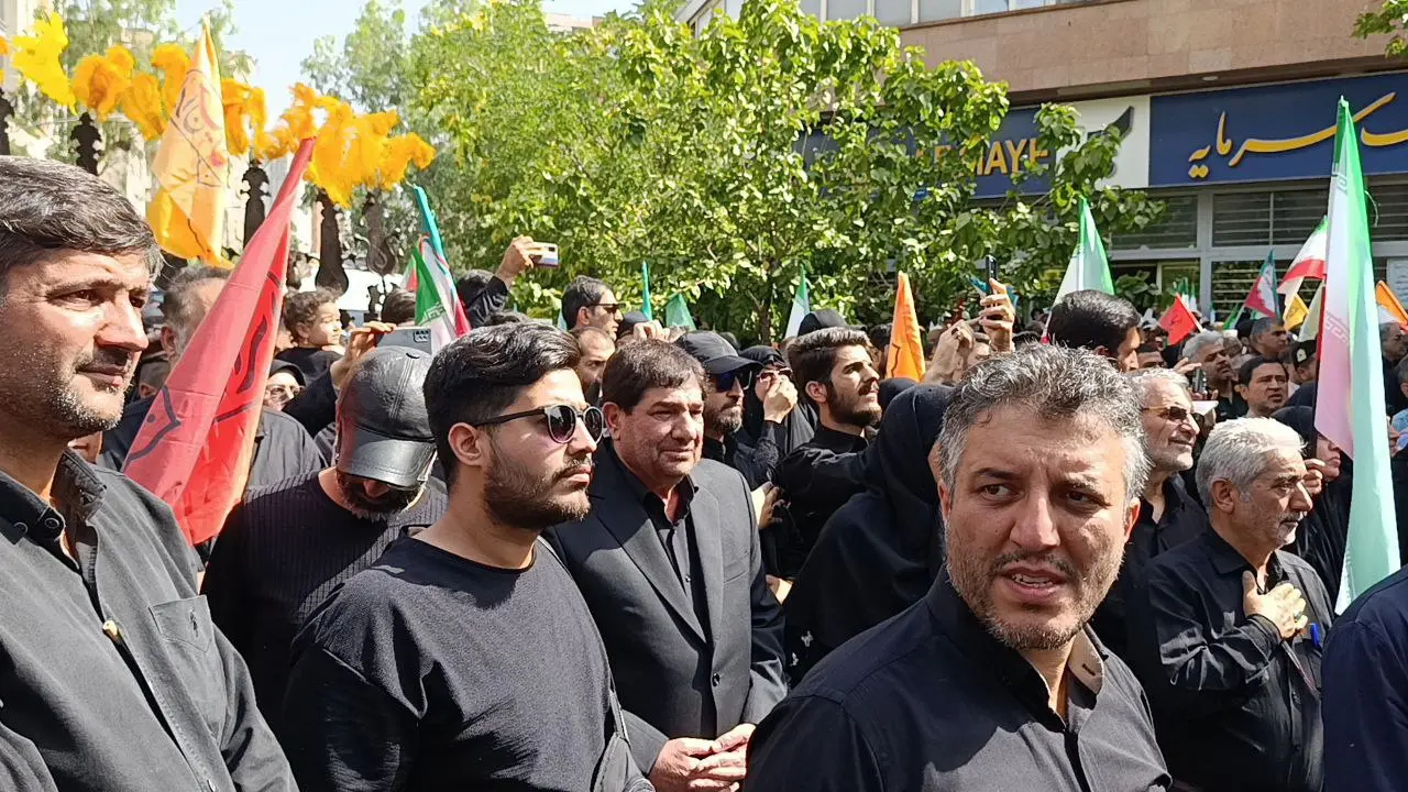 مخبر