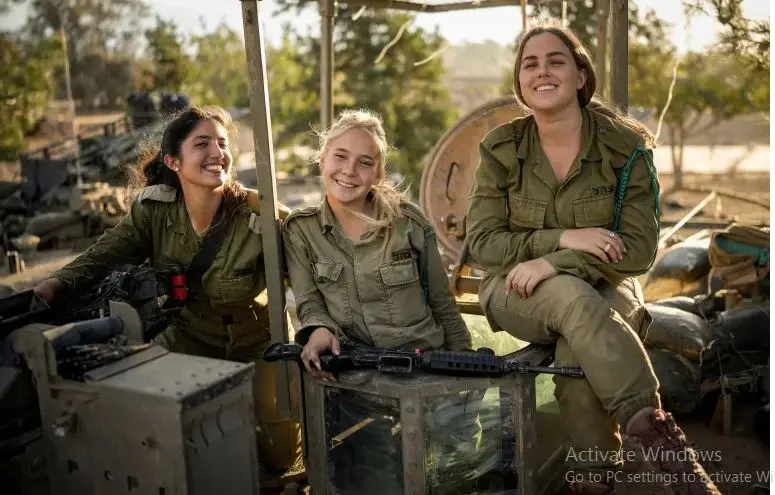 ارتش زنان اسرائیل2