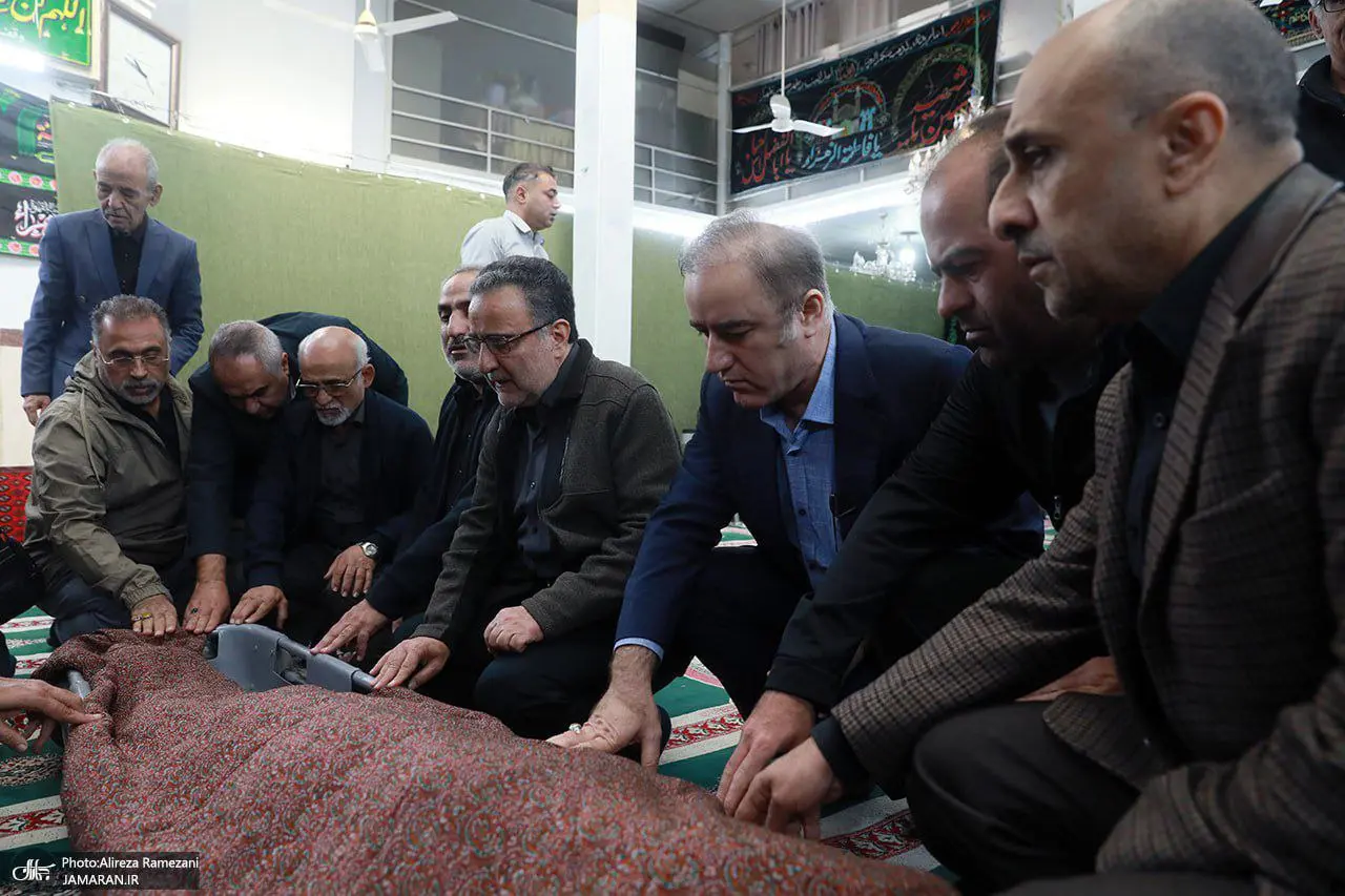 تشییع برادر تاجزاده