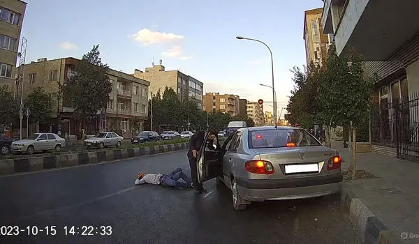 دستگیری مردی که از رانندگان تصادفی کلاهبرداری می‌کرد