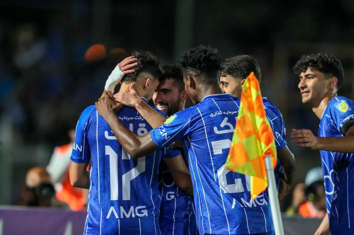 برد پرگل استقلال مقابل آلومینیوم؛ صدر آبی شد