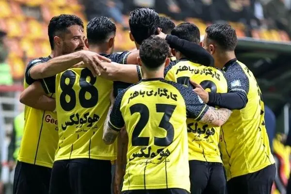 جدول لیگ برتر بعد از برد سپاهان؛ قهرمان نیم‌فصل مشخص شد