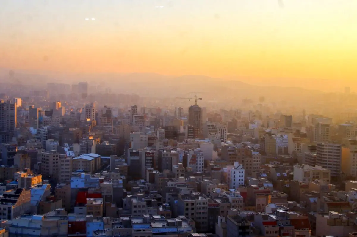 وضعیت آب‌وهوا امروز پنجشنبه ۶ آذر ۱۴۰۴؛ آلودگی هوا شدت می‌یابد