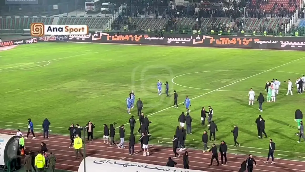 ببینید| استقلالی‌ها خواهان اخراج ساپینتو شدند