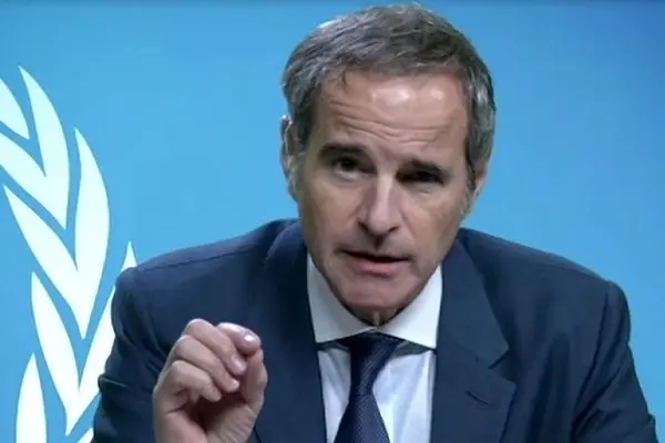 گروسی: ایران باید درباره تاسیسات خود شفاف‌سازی کند که چه اتفاقی برای آن‌ها پس از حمله افتاده است