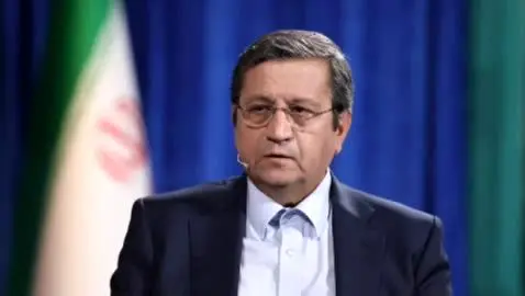 ببینید| سکوت همتی بعد از استیضاح شکسته شد: صراحتا همه نمایندگان یا پست مدیرعاملی می‌خواستند یا عضویت هیات مدیره! 