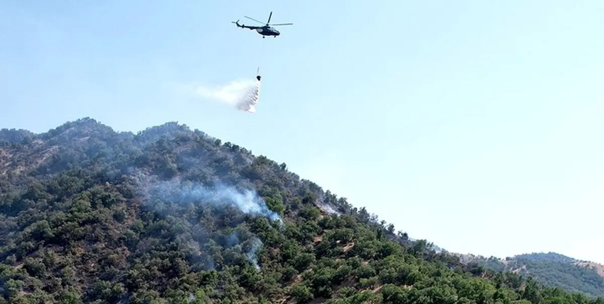 ادامه آتش سوزی در جنگل‌های مریوان؛ بالگرد هوافضای سپاه برای مهار اعزام شد
