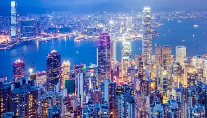 هنگ‌کنگ برای تقویت گردشگری ۵۰۰ هزار بلیت هواپیمای مجانی توزیع می‌کند
