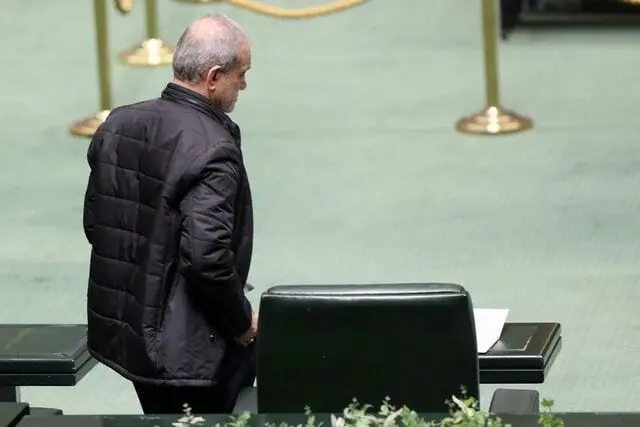 پزشکیان و تیم اقتصادی دولت فردا به مجلس می‌روند