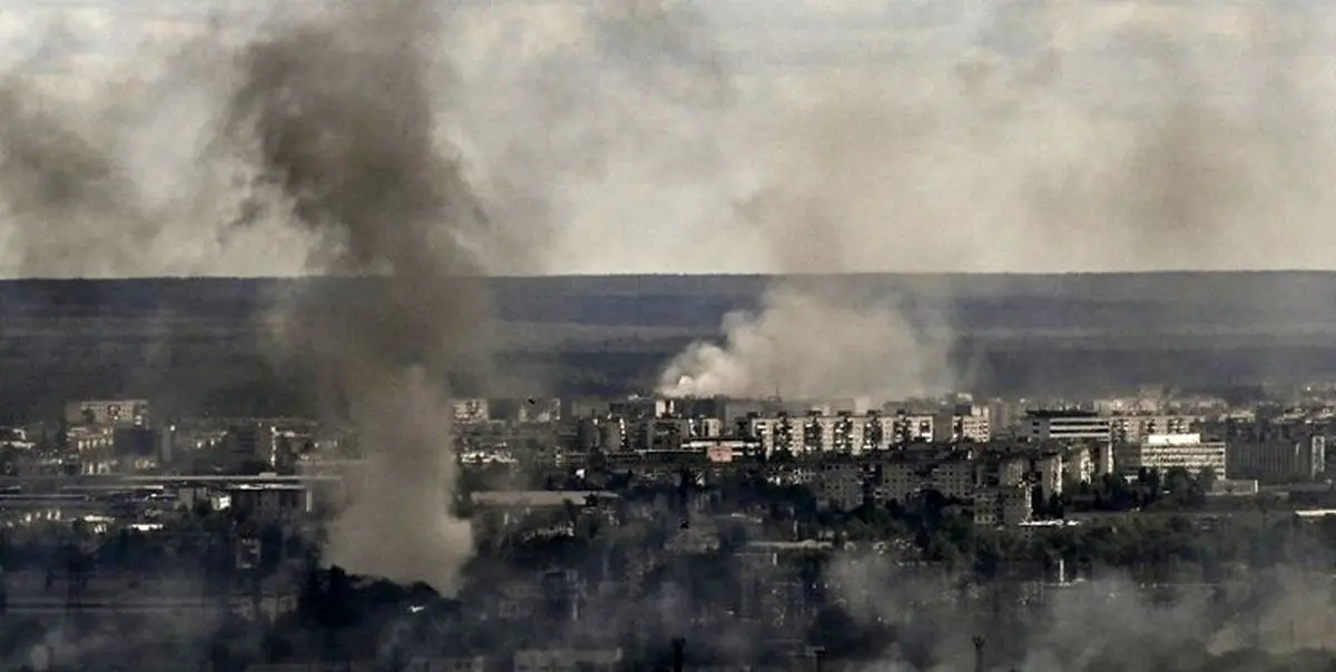در حمله موشکی روسیه به دو ساختمان مسکونی در اودسا، ۲۱ نفر کشته و ۳۹ تن زخمی شدند