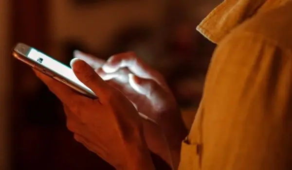 از دوستی با دختر سابقه‌دار در جشن تولد تا همدستی در سرقت‌های سریالی