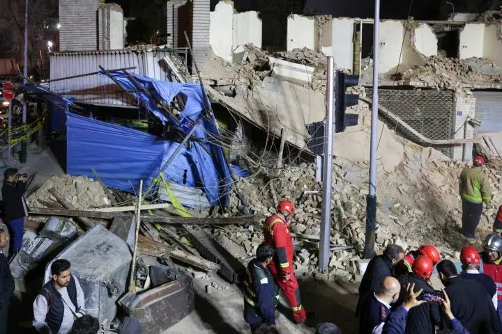 آوار،حادثه،ساختمان،طبقه،عمليات،ملكي،مسكوني