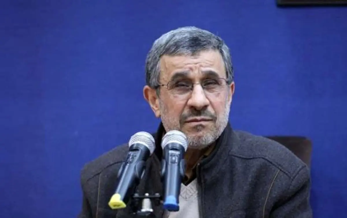 احمدی‌نژاد از آن زمان که مورد عتاب صریح رهبر انقلاب قرار گرفت فهمید که با ساختار کنونی امکان بازگشت به کانون‌های قدرت را ندارد؛ سال‌هاست که دچار توهم فروپاشی جمهوری اسلامی است