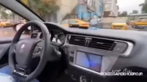 ببینید| ماشین لوکس یک میلیاردی ایرانی، تاکسی روس‌ها شد!