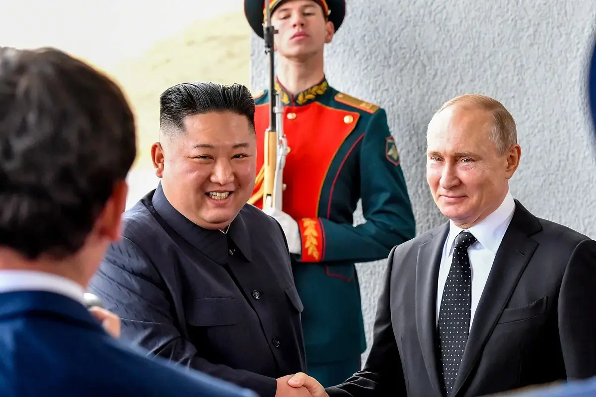 خرق‌عادت عجیب پوتین در دیدار با کیم‌ جونک اون؛ رئیس‌جمهوری روسیه از رهبر کره‌شمالی می‌ترسد؟