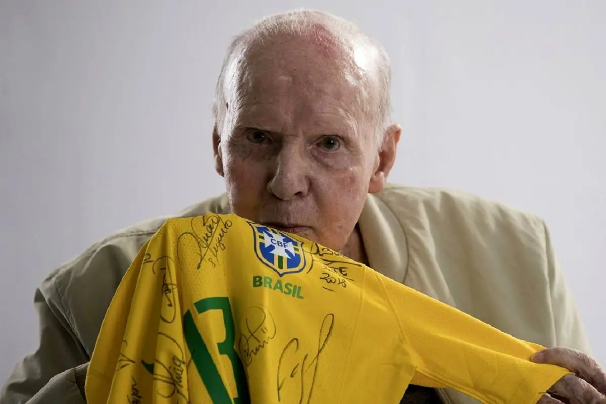 اسطوره فوتبال برزیل درگذشت/ وداع با قهرمان دوست‌داشتنی جام‌جهانی