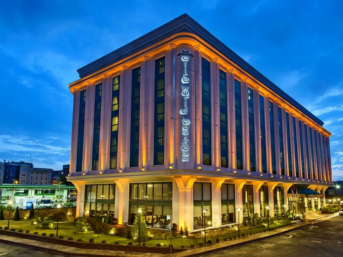 نکاتی برای رزرو هتل وان در فصل‌های پرمسافر
