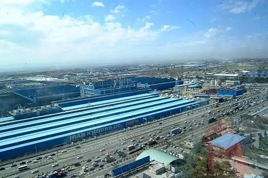 تبعیض در سیاست‌گذاری قیمت خودرو بین ایران‌خودرو و شرکت‌های مونتاژی

