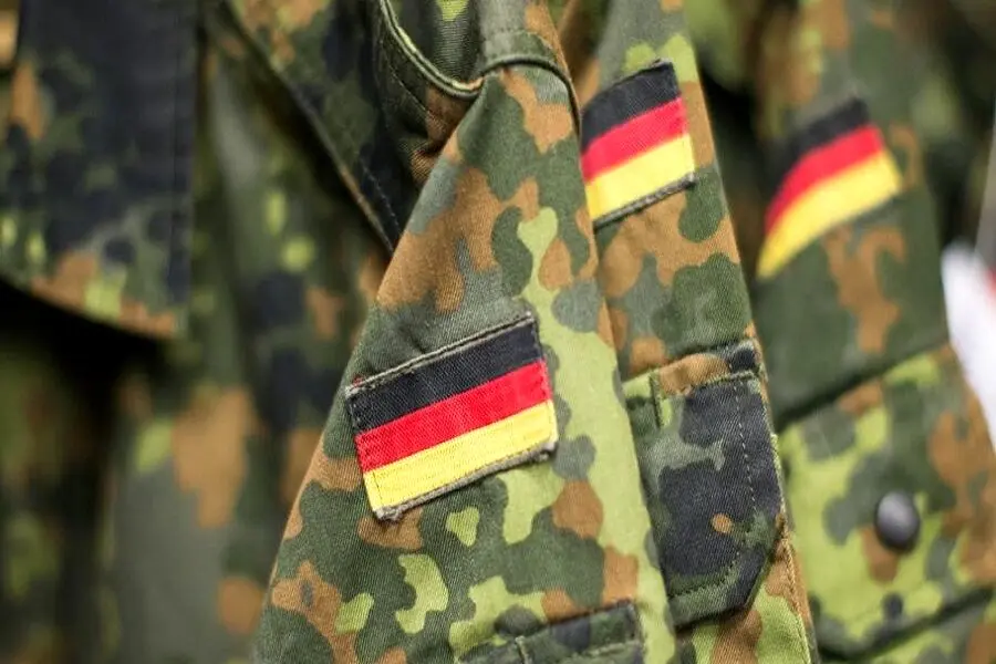دولت آلمان با فروش ۱۰۰ توپخانه هویتزر به اوکراین موافقت کرد