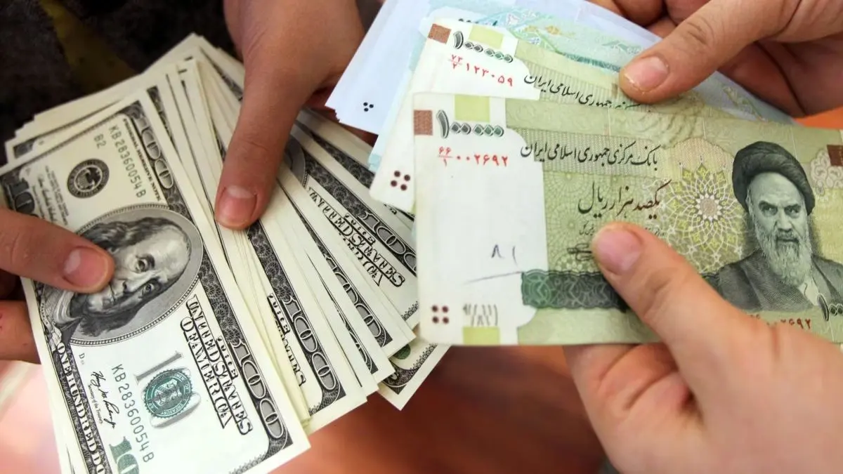 توافق موقت ایران و غرب قیمت دلار را کاهشی کرده است