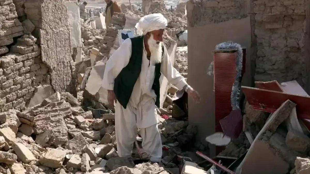 آخرین وضعیت زلزله ۶.۳ ریشتری در افغانستان/ تاکنون ۳۰ نفر جان خود را از دست دادند + ویدئو