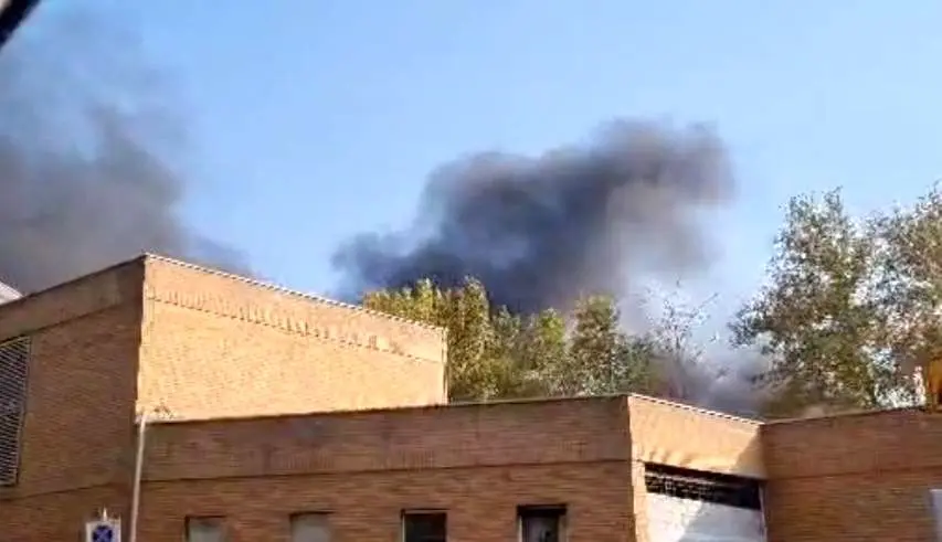 انبار پلاستیک وزارت دفاع در نوبنیاد آتش گرفت + ۳ ویدئو و جزئیات