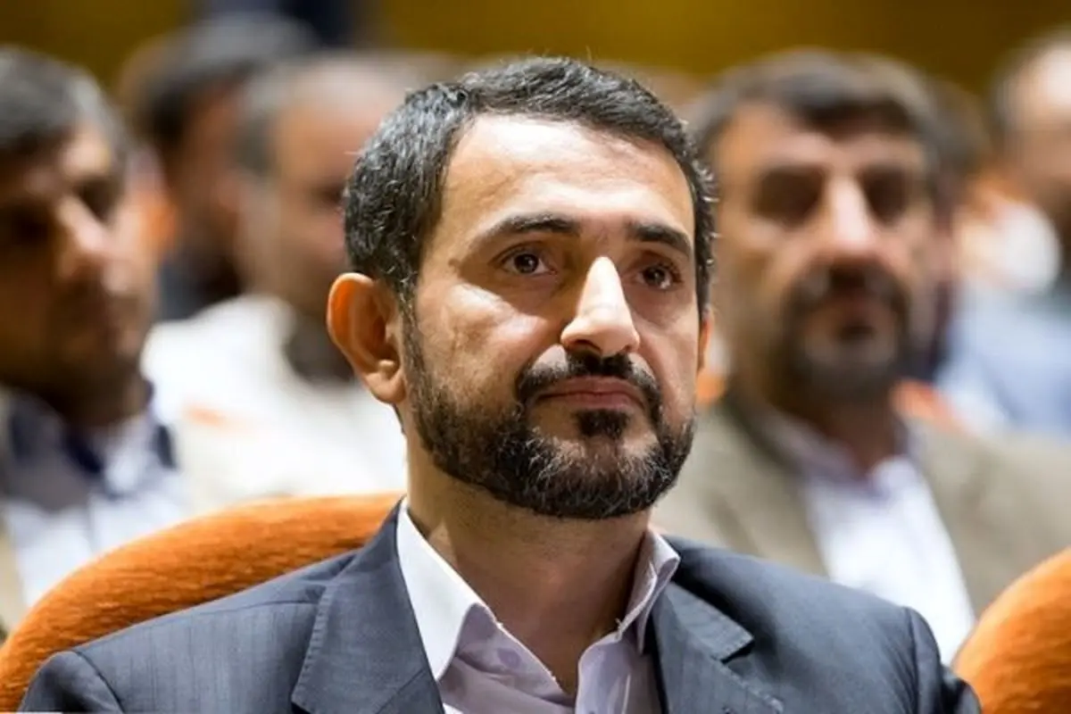 هشدار نماینده مجلس به منتقدان مذاکرات: حق ندارید آن را غیرشرافتمندانه بنامید/ تصمیمات کلان کشور با نظر ولی فقیه اتخاذ میشود
