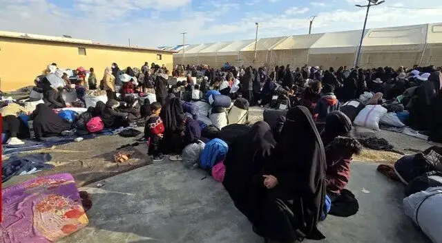 اردوگاه،عراقي،سوريه،خارجي،سازمان،حلب،فرار،منتقل،منبع،نيروهاي