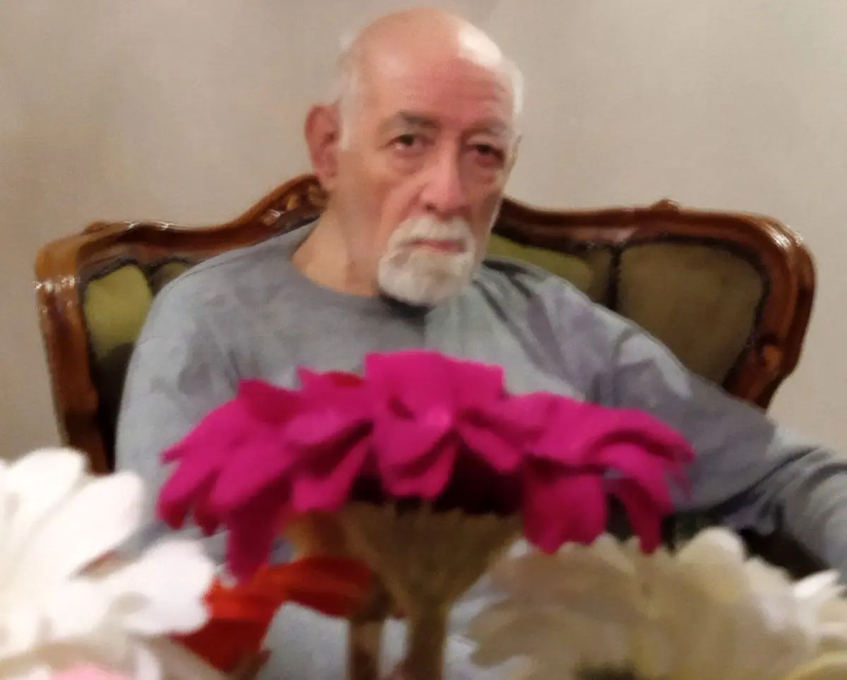 دیدار اهالی فوتبال و رسانه با اردشیر لارودی که در بستر بیماری‌ است