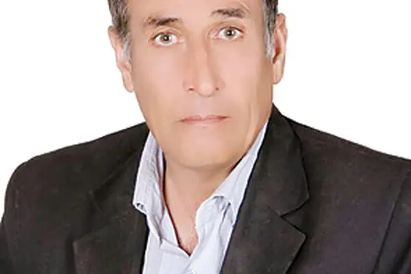کارگر میانسال برای نجات جنگل از جانش گذشت