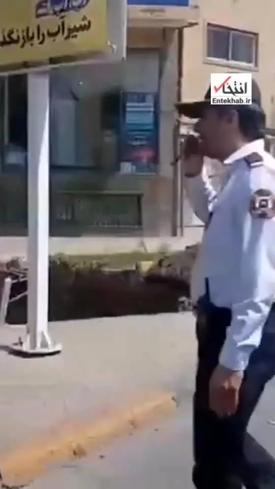 ببینید| فرونشست در خیابان نشاط اصفهان