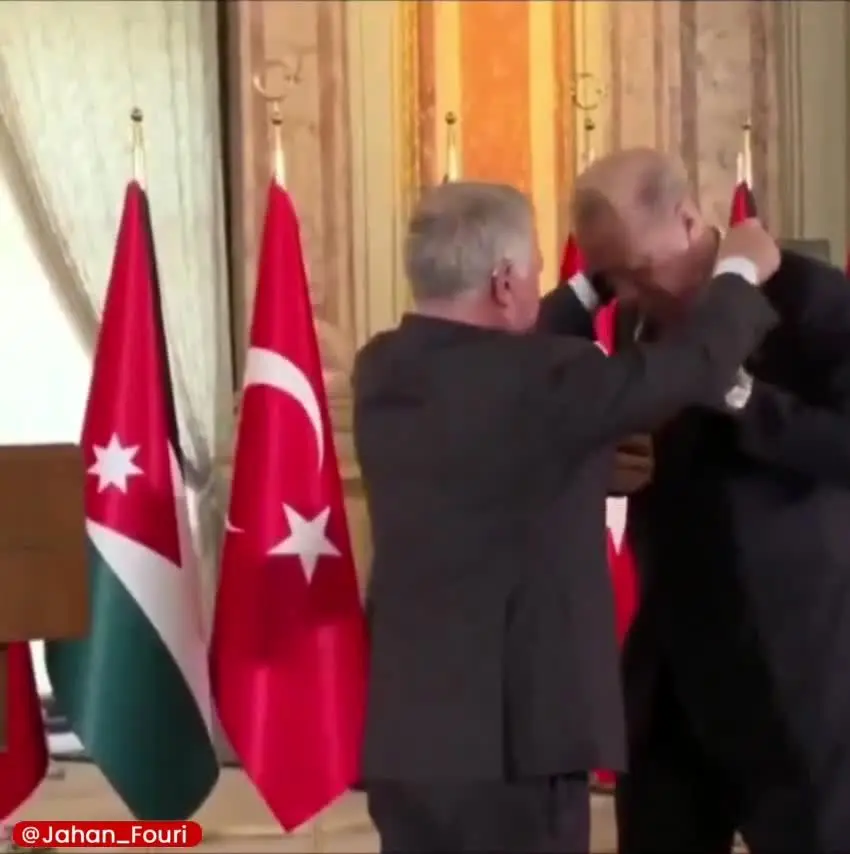 ببینید| هدیه ویژه عبدالله دوم به اردوغان