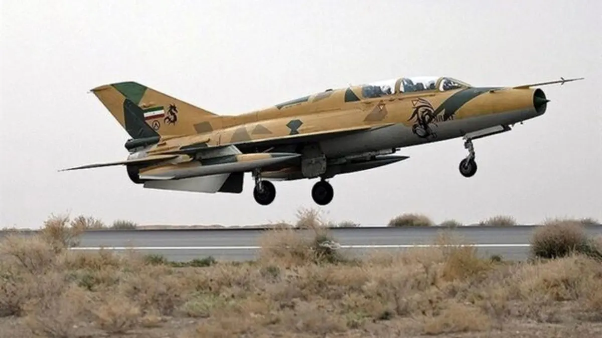 علت سقوط هواپیمای آموزشی ارتش در انارک نائین، نقص فنی بوده