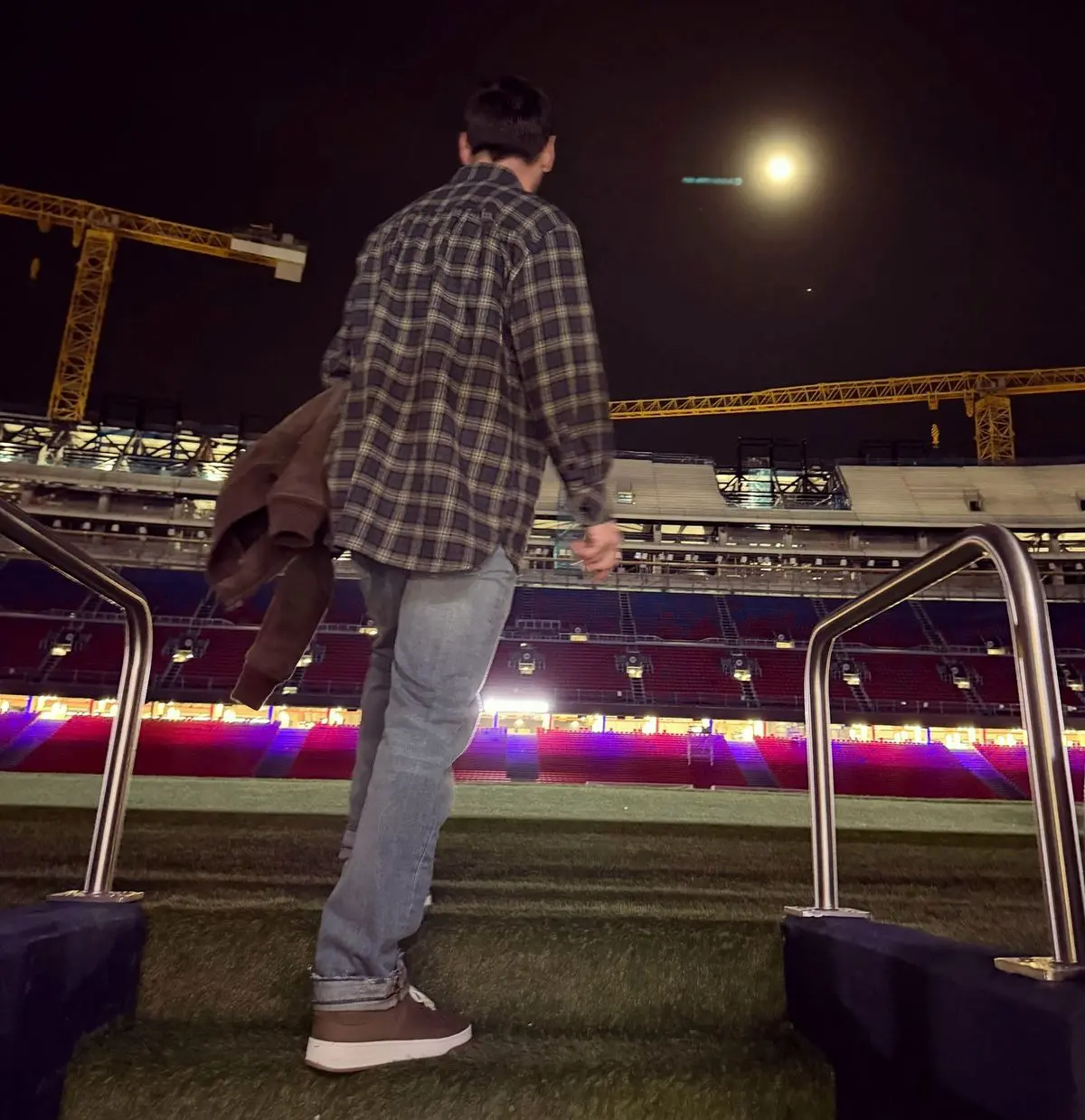 حضور مسی در نوکمپ توهین به باشگاه بود!