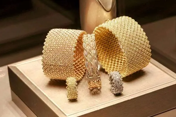 قیمت طلا صبح امروز پنجشنبه ۶ آذر ۱۴۰۴؛ طلای ۱۸ عیار پرواز کرد