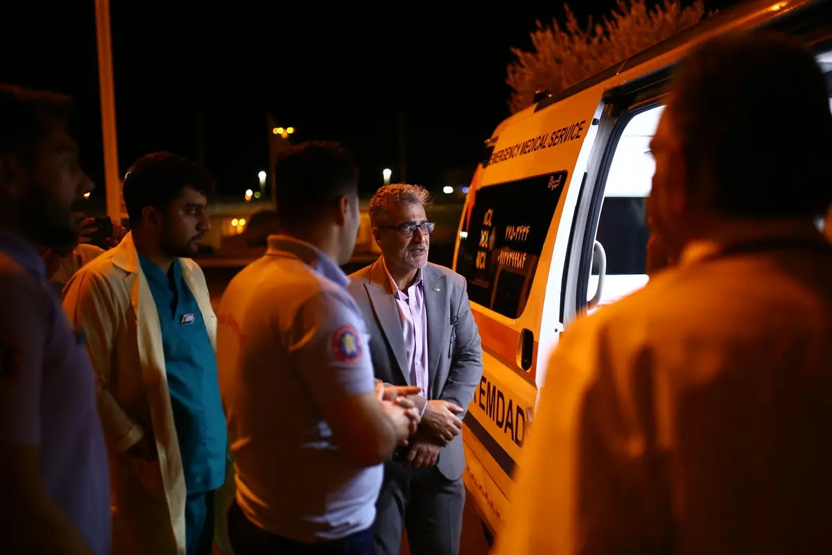 صابر کاظمی امشب با تدابیر ویژهٔ پزشکی راهی تهران شد