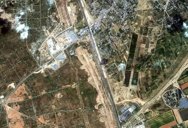 براساس تصاویر ماهواره‌ای؛ مصر در حال ساخت یک حائل در مرز با غزه است
