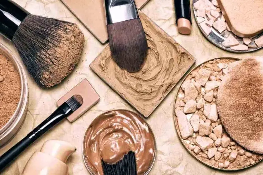 بهترین کرم پودرهای ماندگار برای آرایش روزانه و مجلسی
