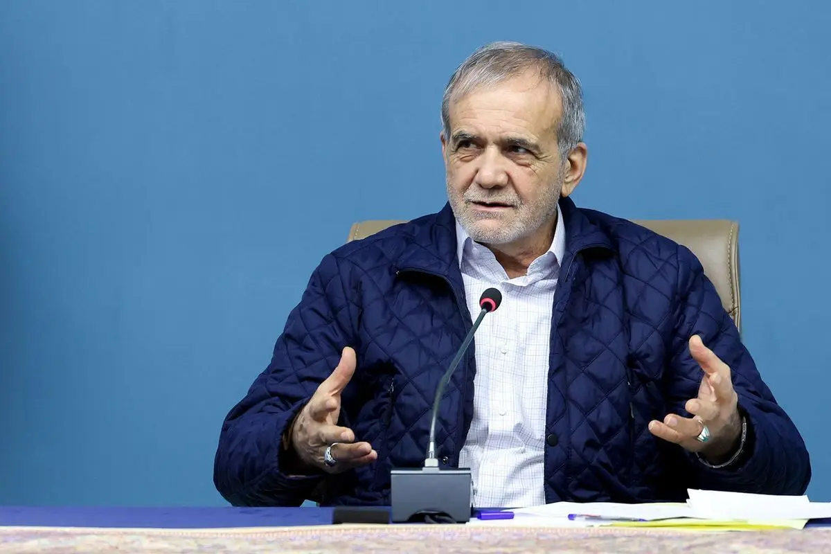 ترجمه فارسی شعر ترکی که پزشکیان در باکو خواند