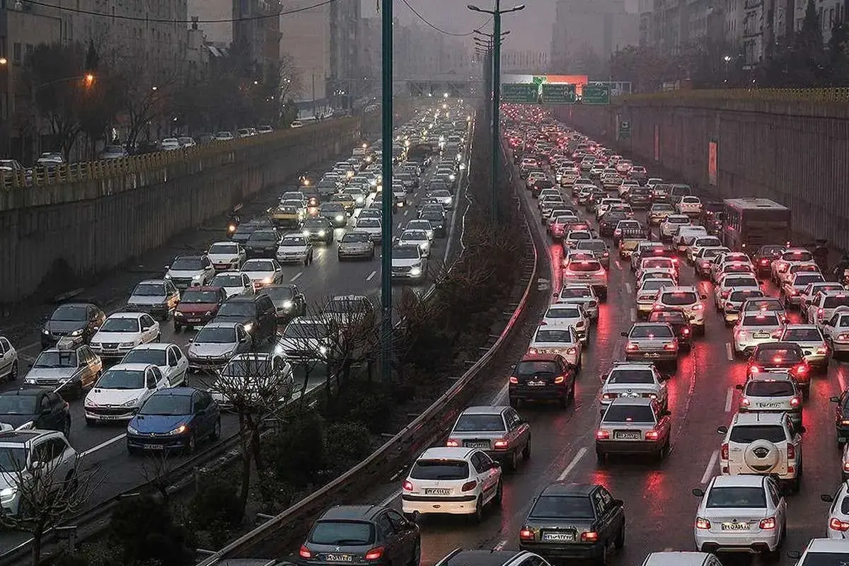 حذف سهمیه ۲۰ روزه تردد رایگان در محدوده طرح کاهش آلودگی هوا در مهر ماه