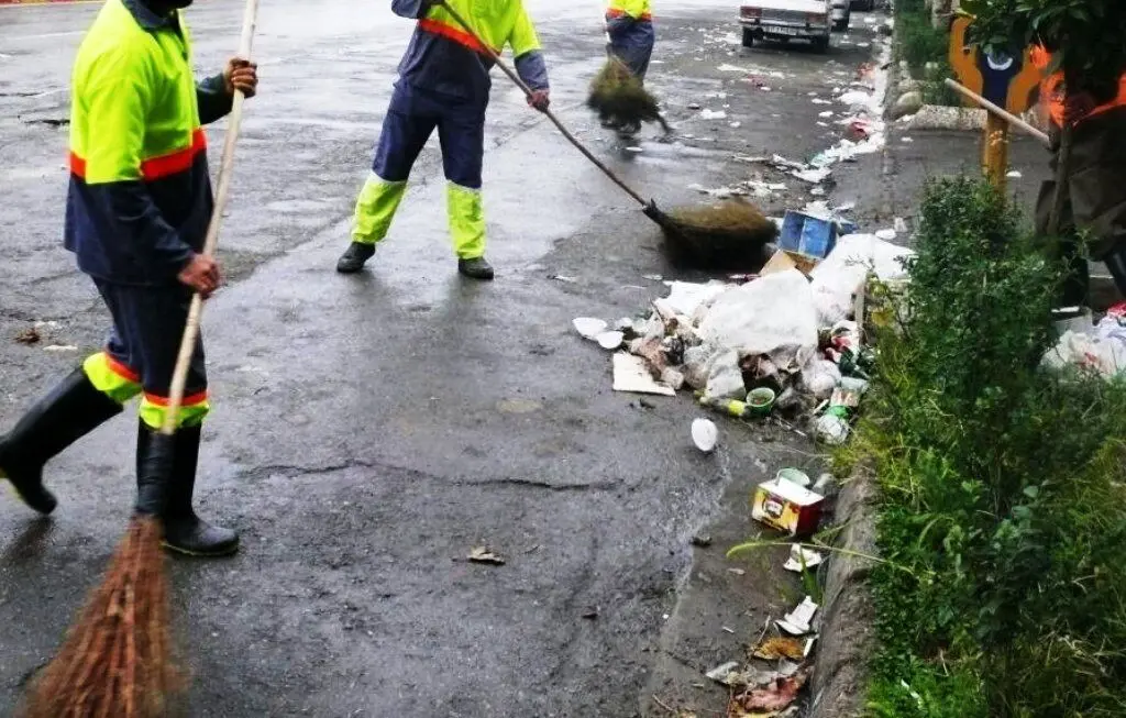 شهرداری تهران: اکنون به دلیل کمبود جدی پاکبان، با مشکل در بحث نظافت شهر مواجه هستیم