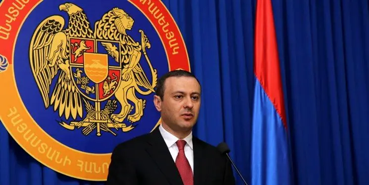 دبیر شورای امنیت ارمنستان برای دیدار با شمخانی به تهران می‌آید