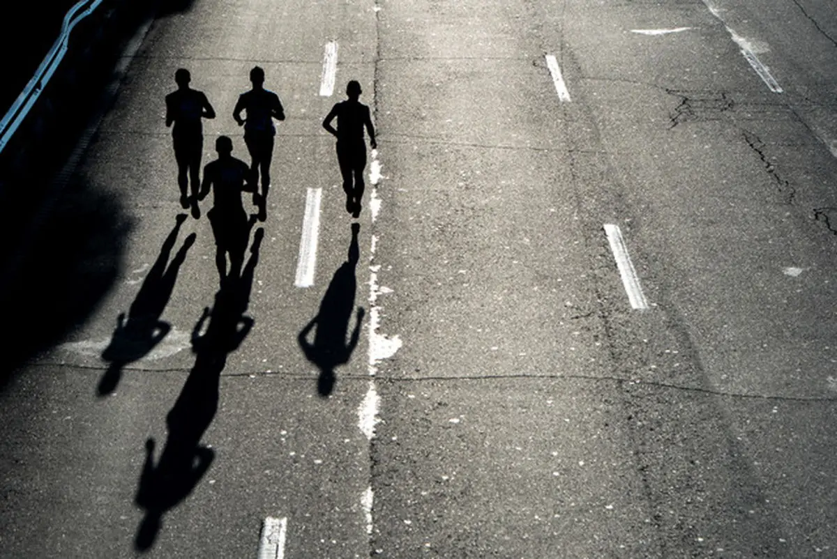 واکنش تند برگزارکنندگان ماراتن کیش به غیرقانونی بودن: فدراسیون فقط پول می‌خواهد