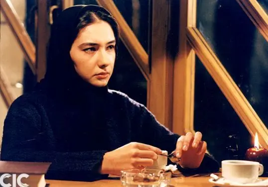 ببینید | هانیه توسلی 22 سال بعد از فیلم خاطره‌انگیز شب‌های روشن 